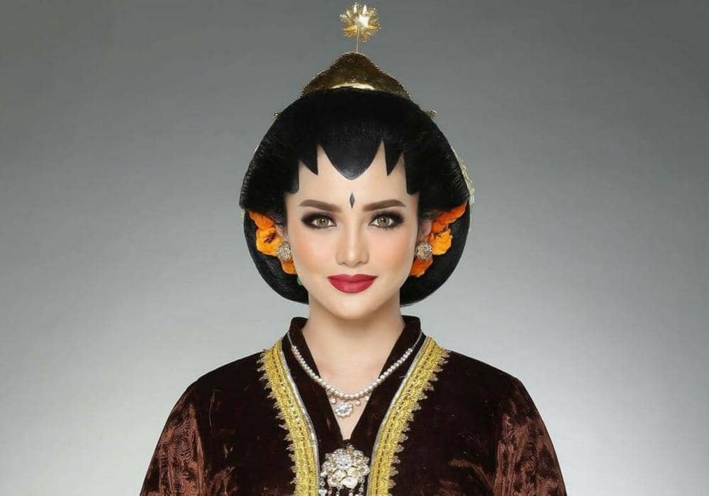 Instagram.com/ririnekawati