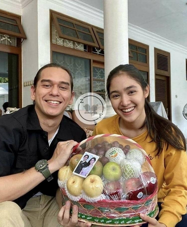 Instagram.com/azofsyifaa