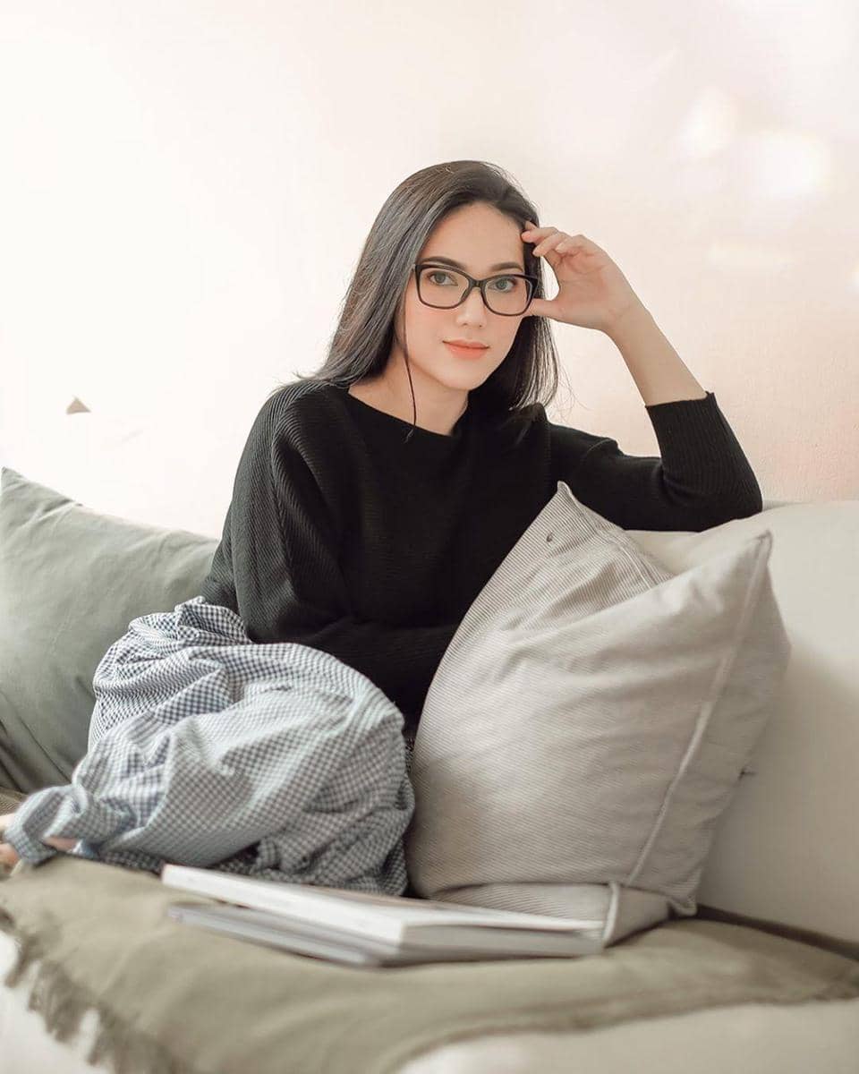 Instagram.com/nabilagardena