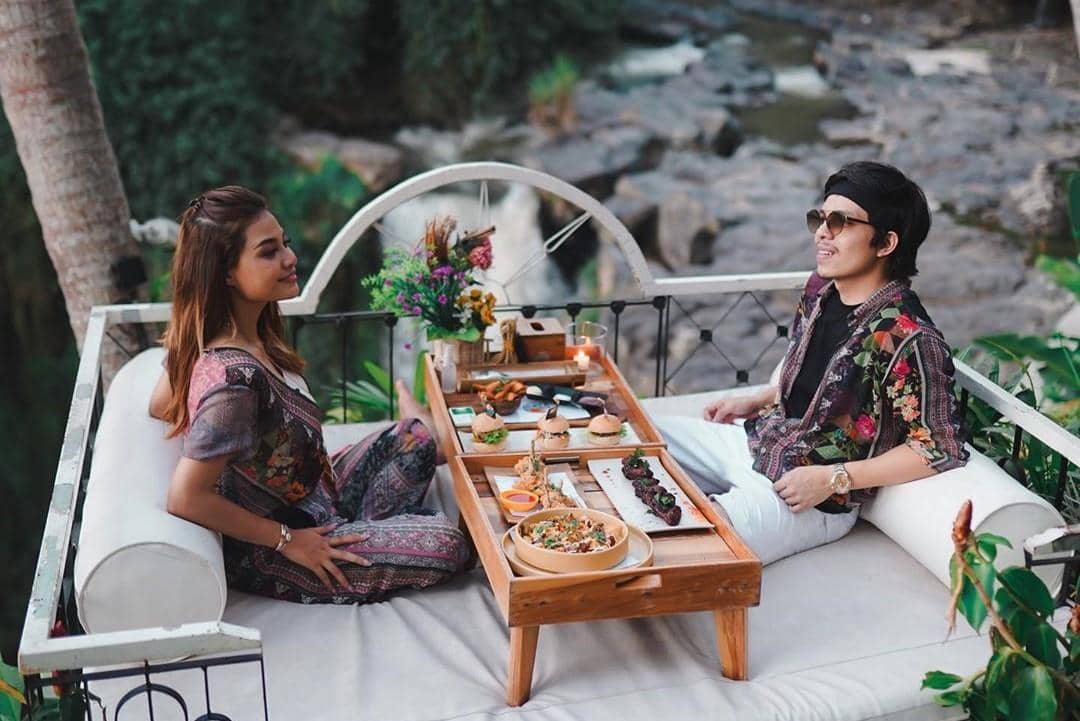 Instagram.com/attahalilintar