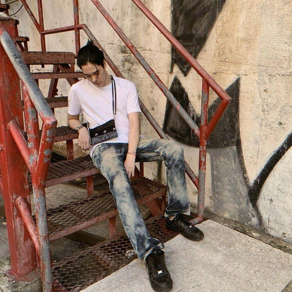 Instagram.com/hirunkit_