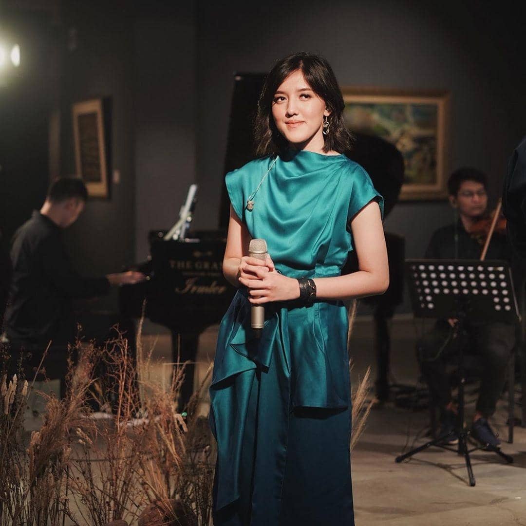 Instagram.com/ifyalyssa