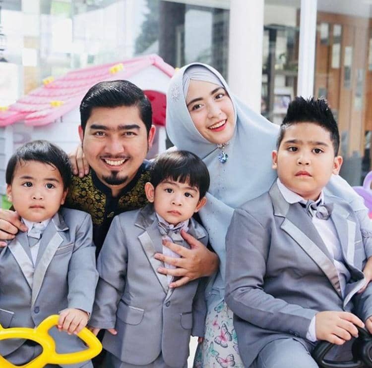 Instagram.com/apriljasmine85