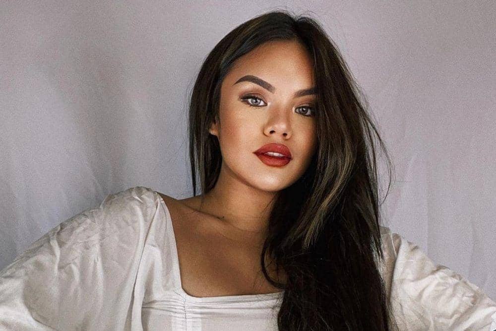 instagram.com/shafaharris