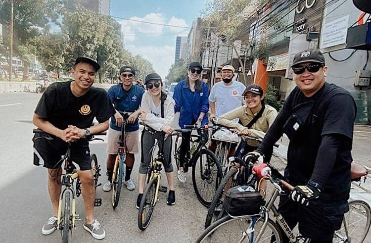 Instagram/Enzystoria