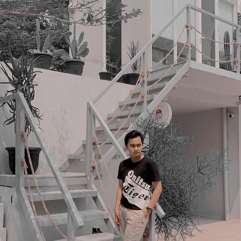 instagram.com/ rzpangestu