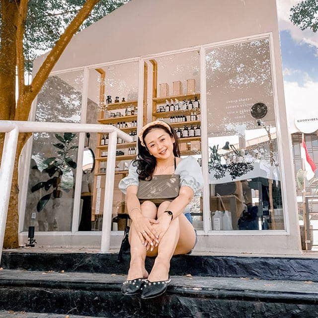 instagram.com/ icha_melisssa