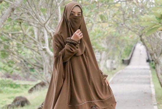 Instagram.com/dindahw