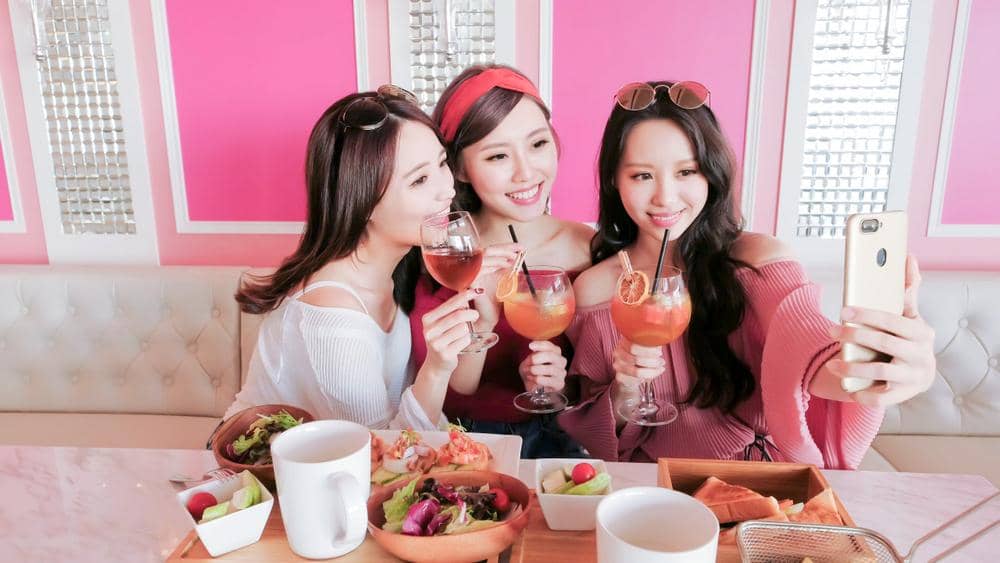 Shutterstock/aslysun