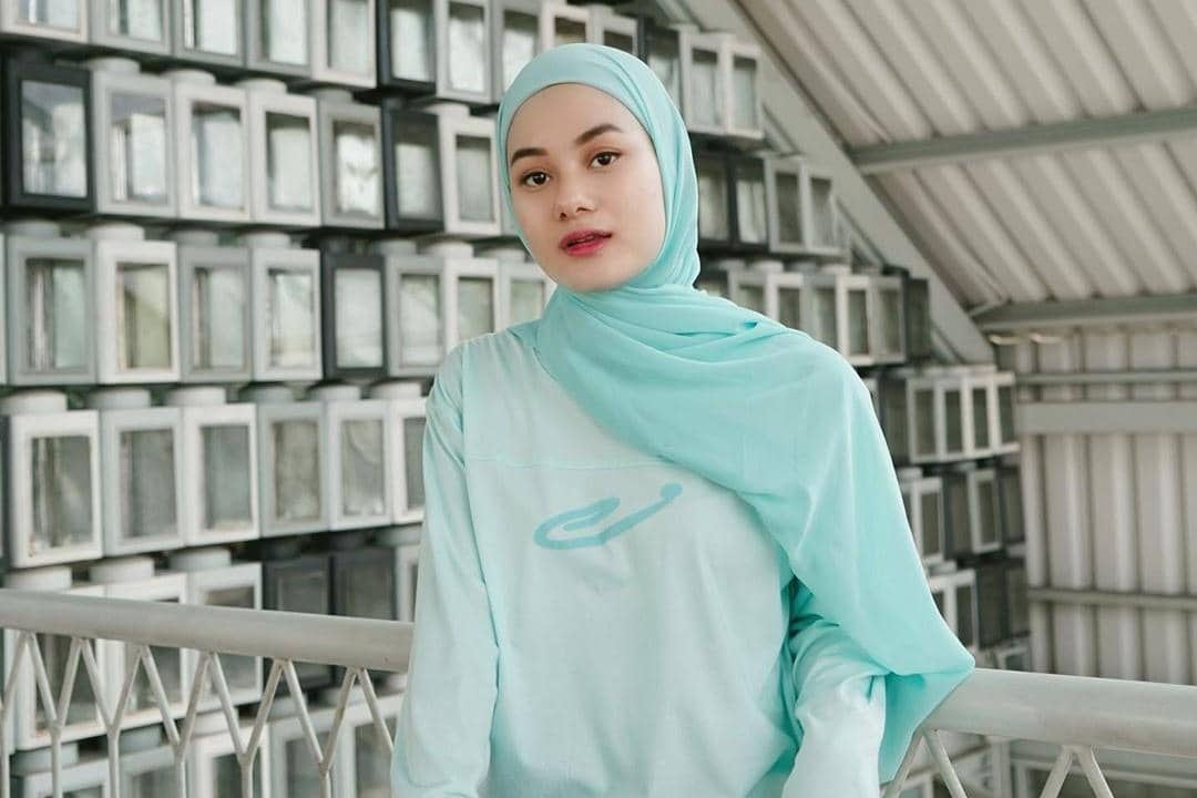 Instagram.com/dindahw