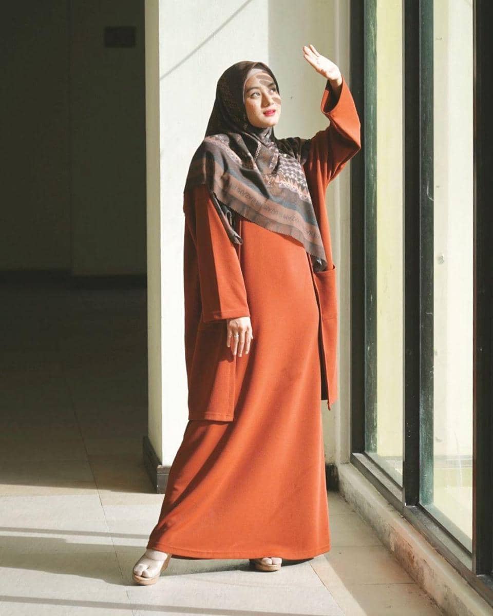 Instagram.com/dindahw