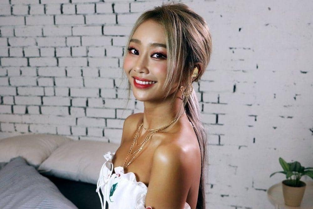 instagram.com/xhyolynx