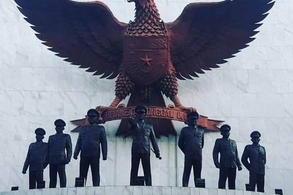 Instagram.com/monumenpancasilasakti