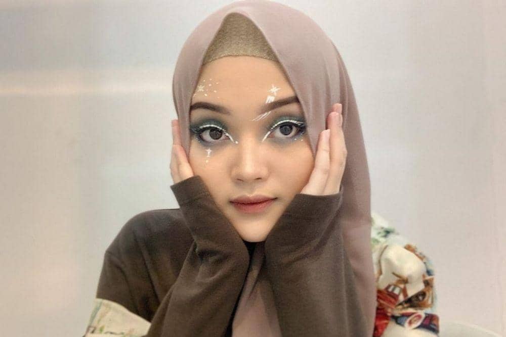 instagram.com/putridelinaa