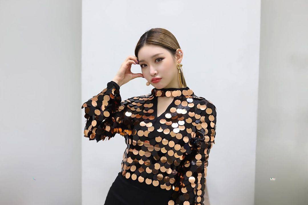 Instagram.com/chungha_official