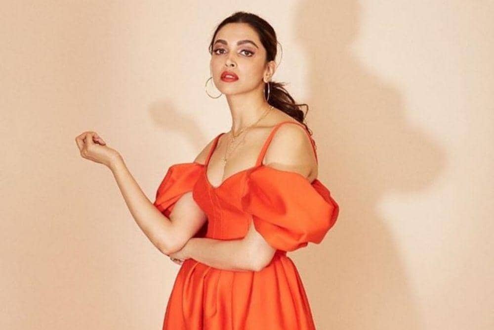 instagram.com/deepikapadukone