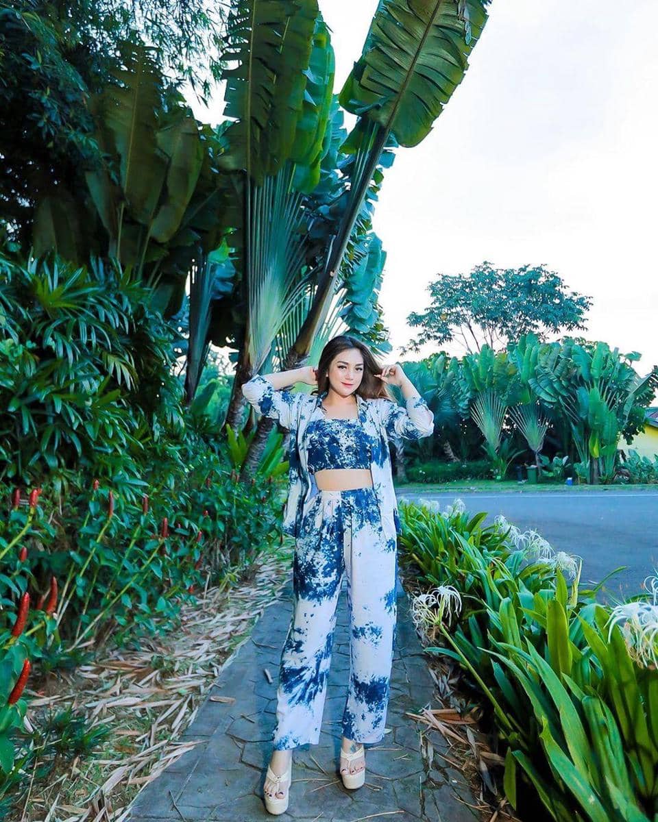 Instagram.com/celine_evangelista