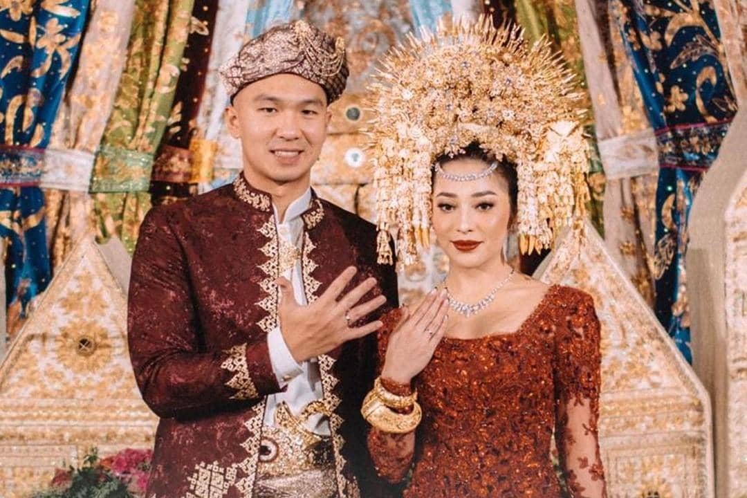 Instagram.com/thebridestory