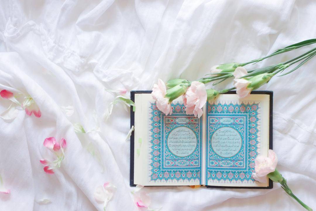 Mari Mengenal 20 Sifat Wajib Allah SWT dan Artinya