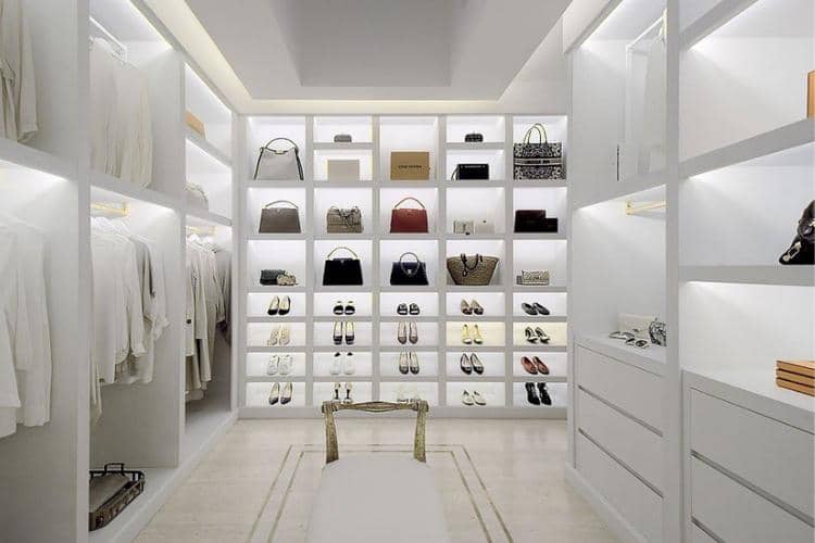 twitter.com/@INTERIORPORN1