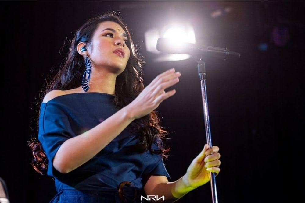 instagram.com/raisa6690