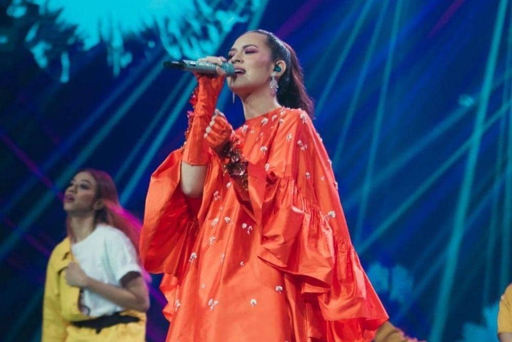 instagram.com/raisa6690