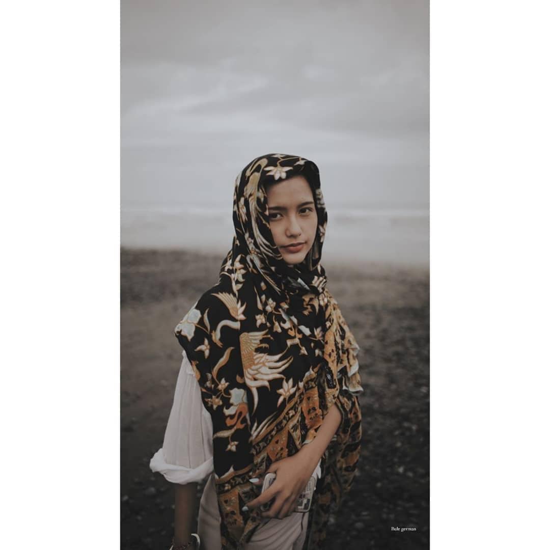 Instagram.com/azriel_sarah_fans