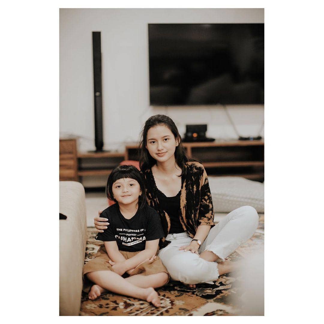 Instagram.com/azh_gallery