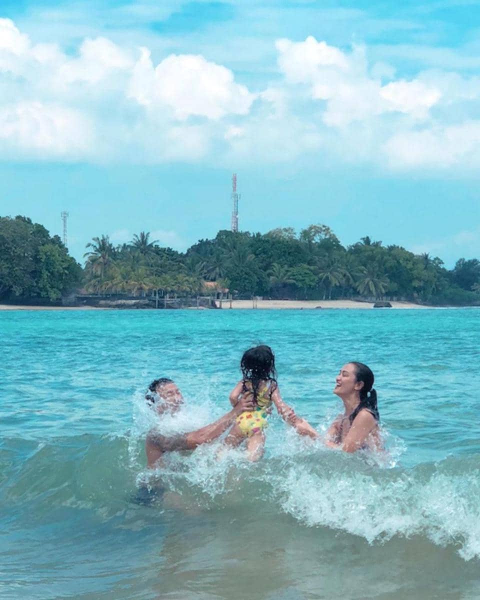 Instagram.com/atiqahhasiholan