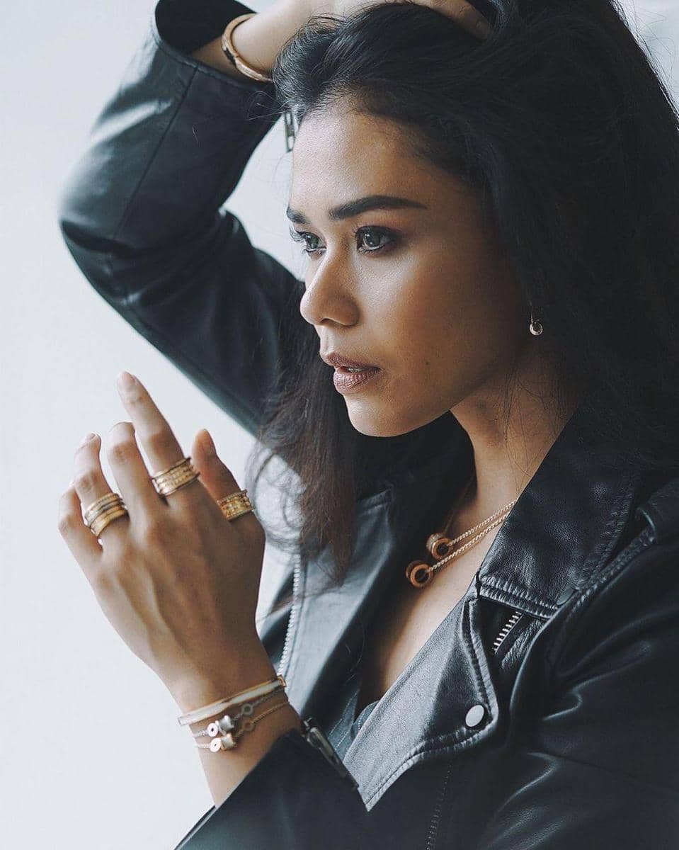 Instagram.com/adiniawrst