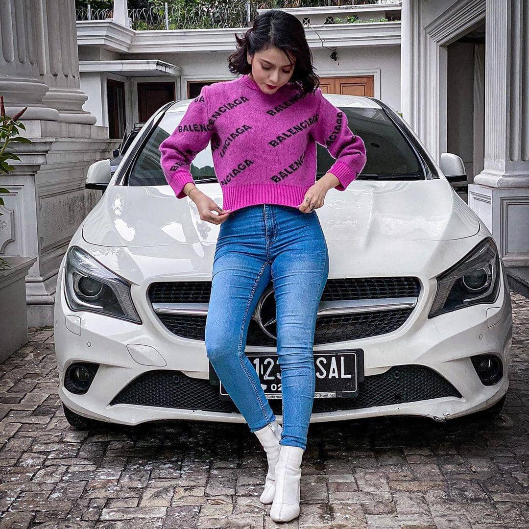 Instagram.com/ncit90