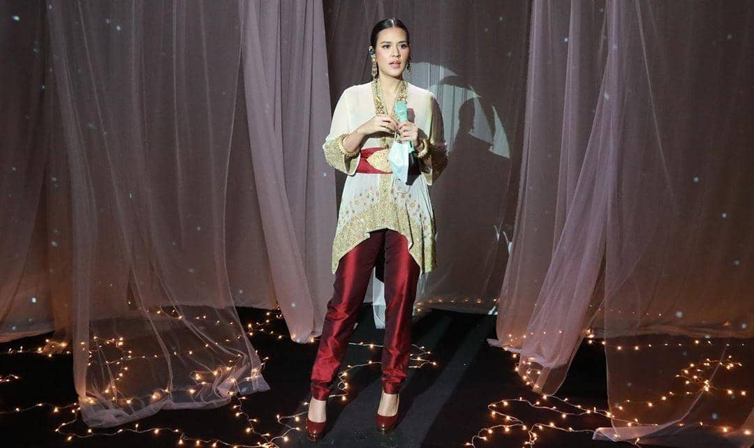 Instagram.com/raisa6690