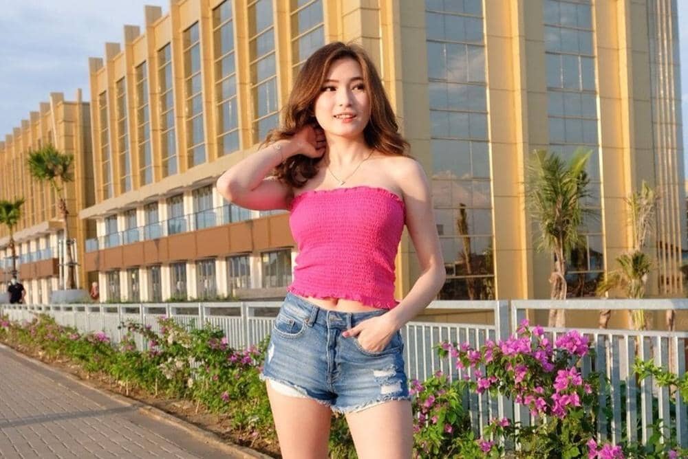 Instagram.com/angeliachristy_