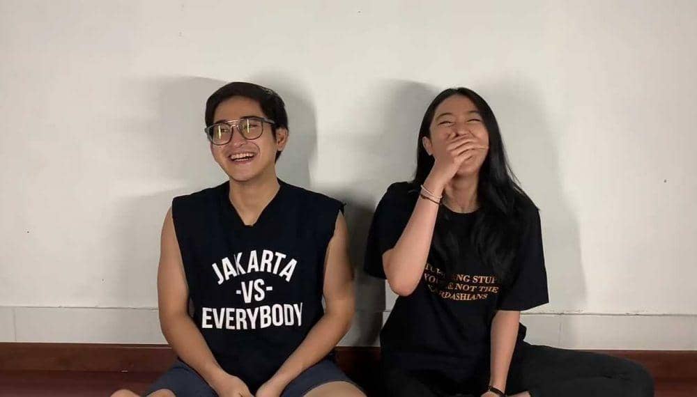 Youtube.com/Nona Berlian