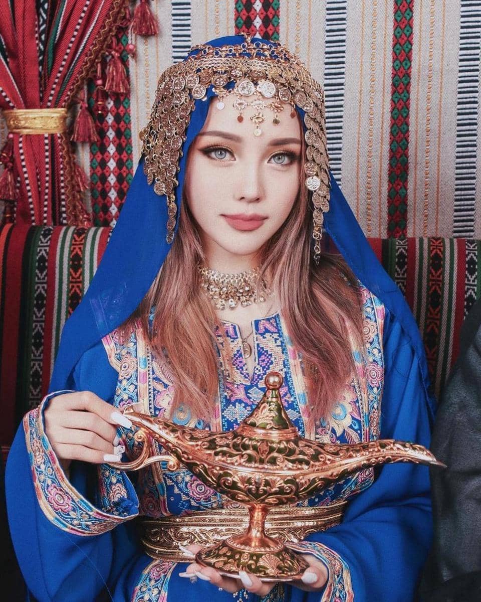 Instagram.com/ponysmakeup