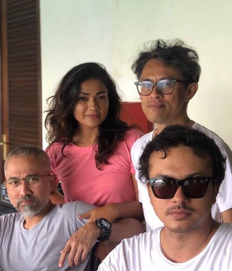 Instagram.com/penikmatseni1313