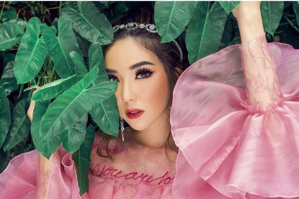 instagram.com/gisel_la