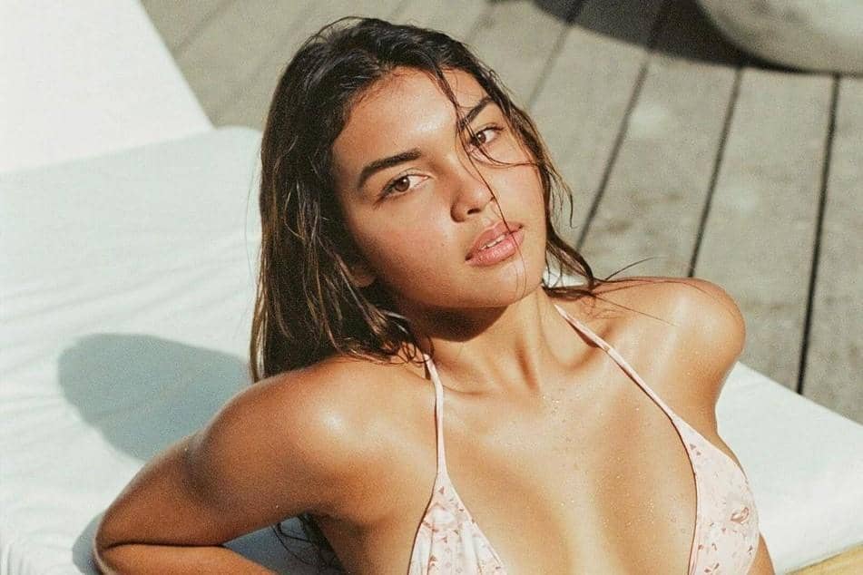 Instagram.com/caitlinnorthlewis