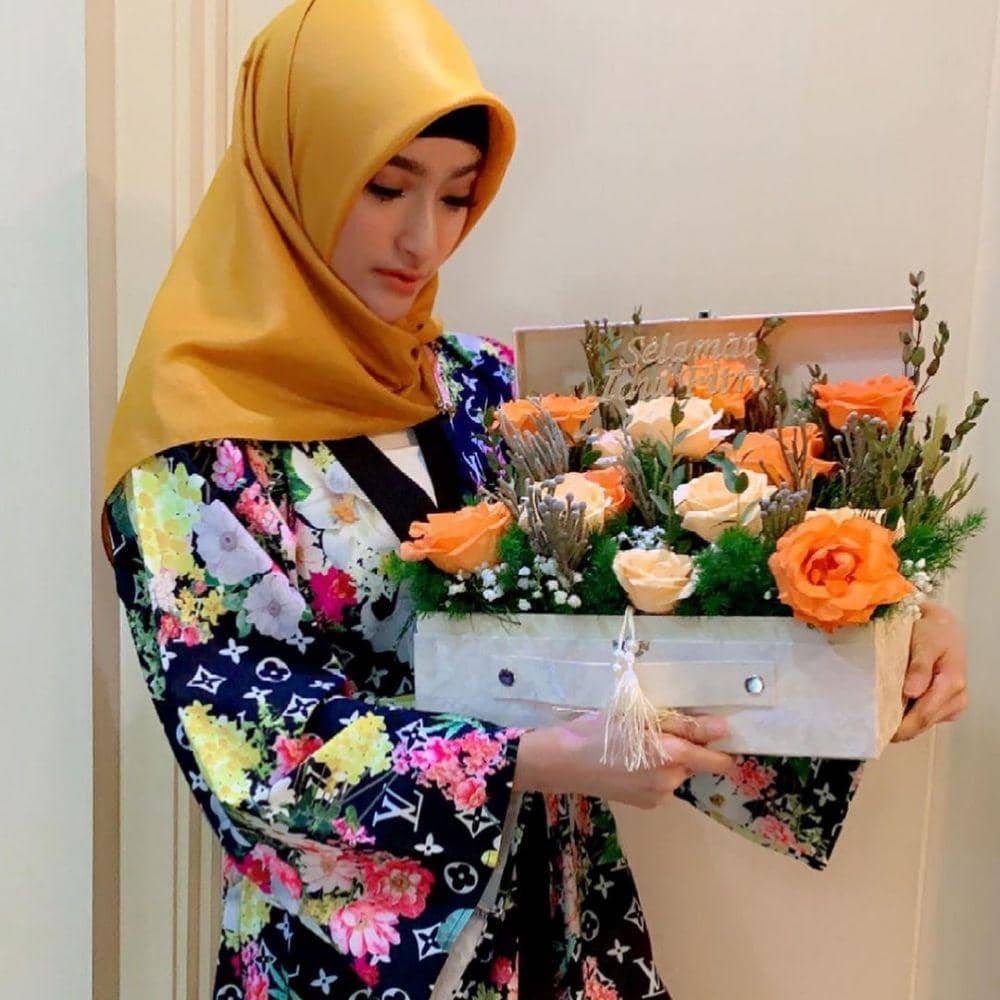 instagram.com/amelalvireal