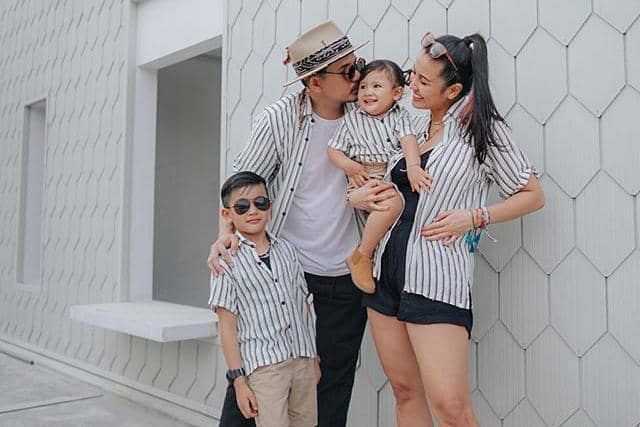 Instagram.com/@mrssharena