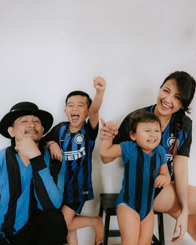 Instagram.com/@mrssharena