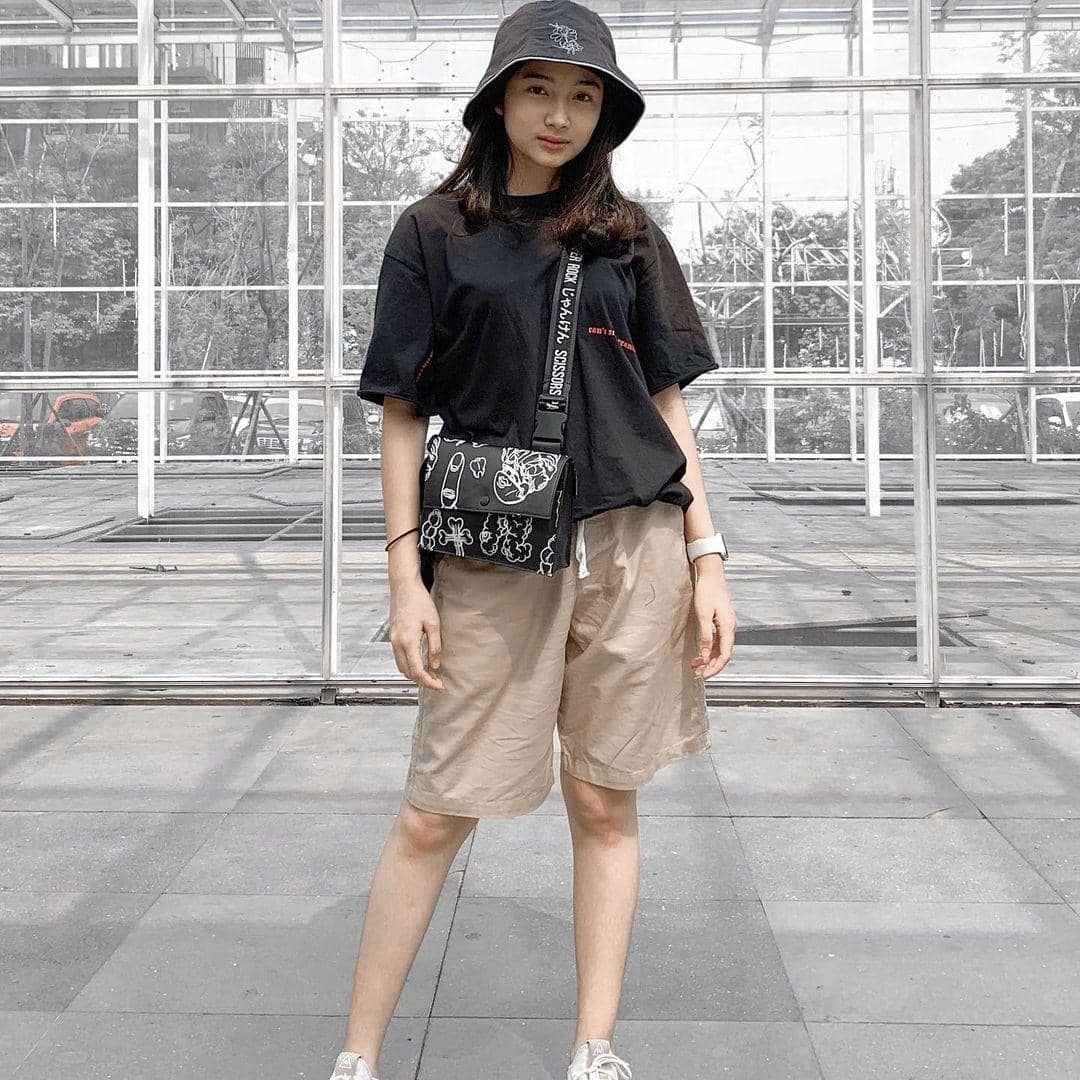 Instagram.com/ansellmaputri