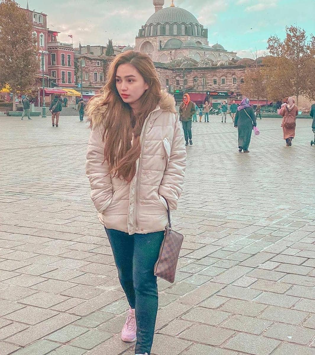 Instagram.com/slovers.jakarta