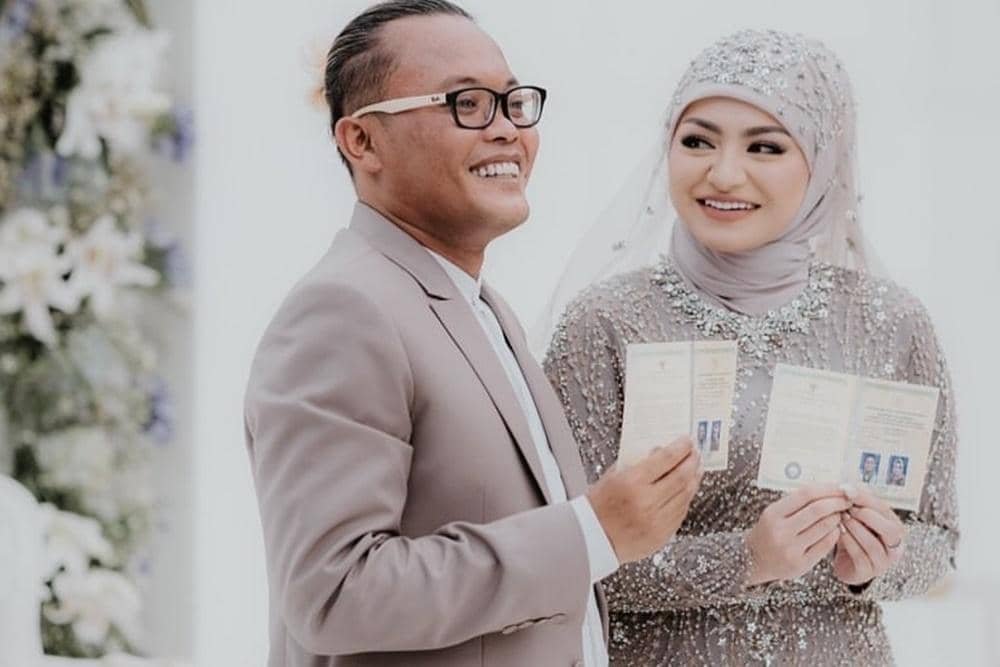 Instagram.com/nathalieholscher