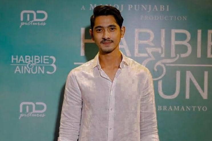 Instagram.com/arya.saloka