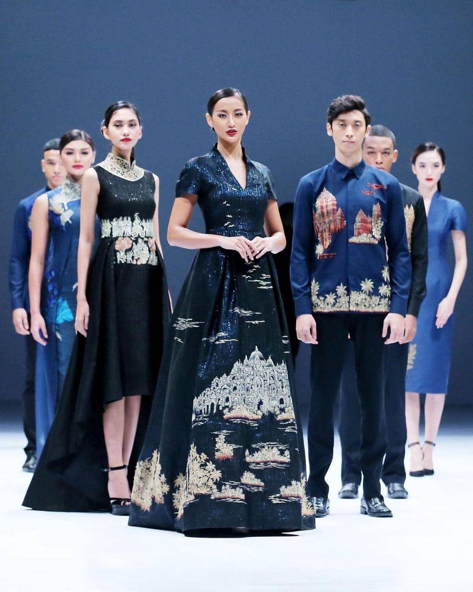 Instagram.com/@jfwofficial