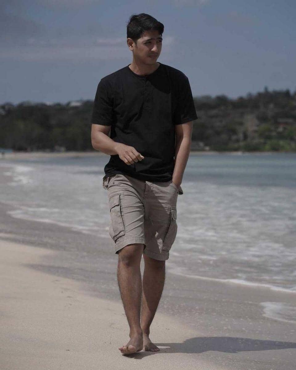 Instagram.com/arya.saloka