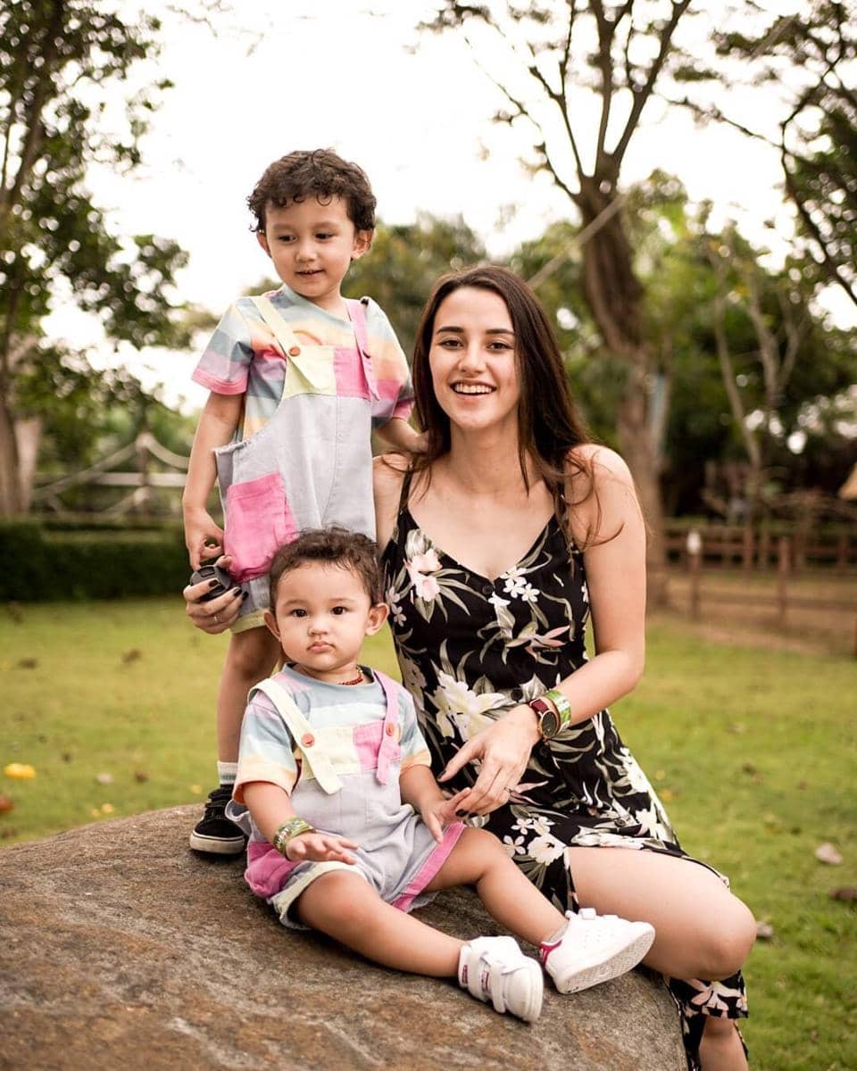 Instagram.com/dahliachr