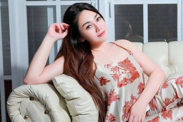 Instagram.com/celine_evangelista