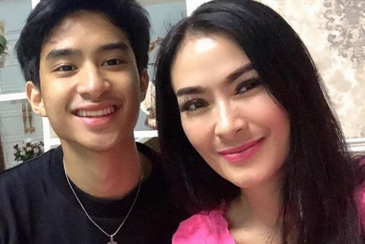 Instagram.com/isdadahlia